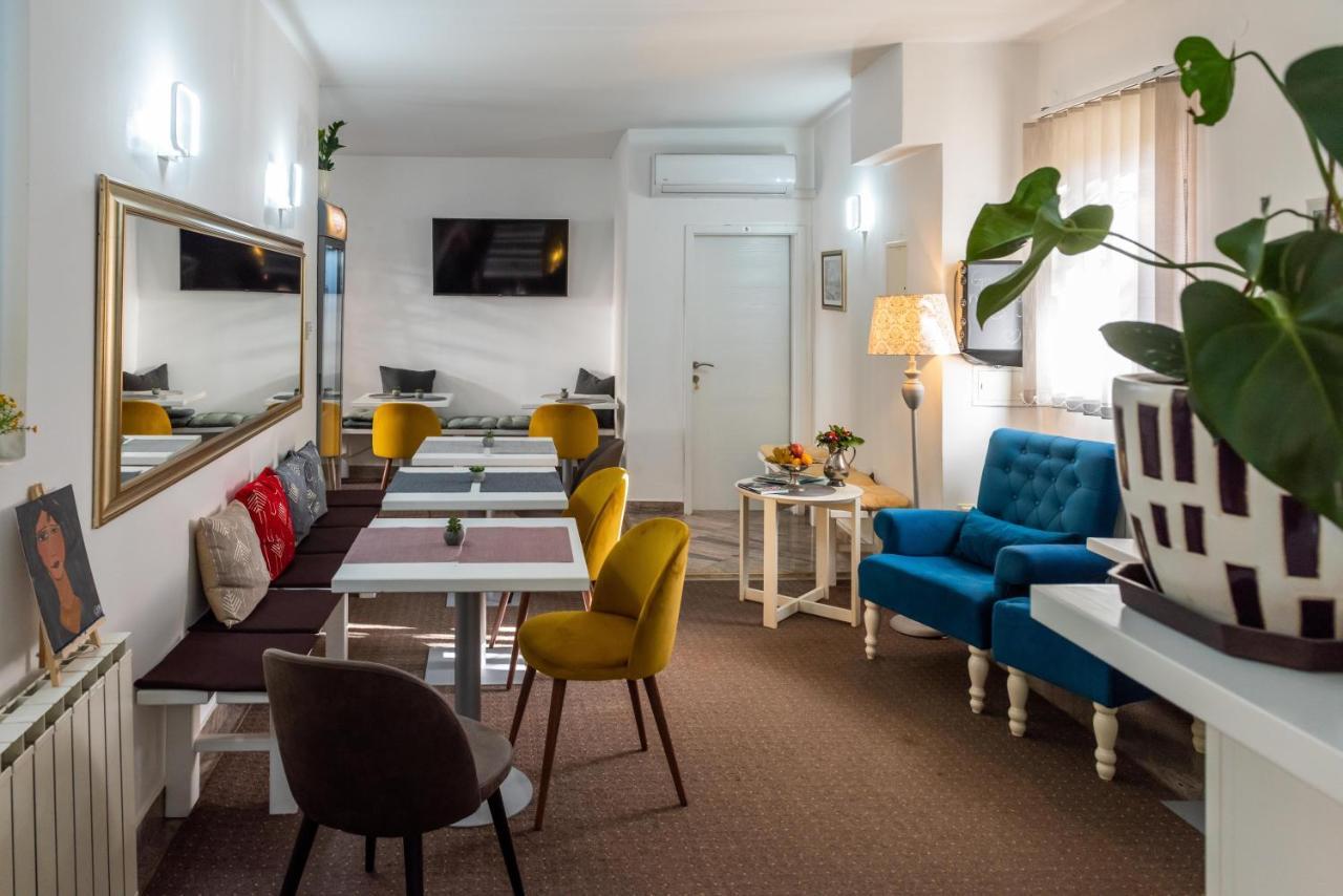 Hotel Vamos Sarajevo, B&B المظهر الخارجي الصورة